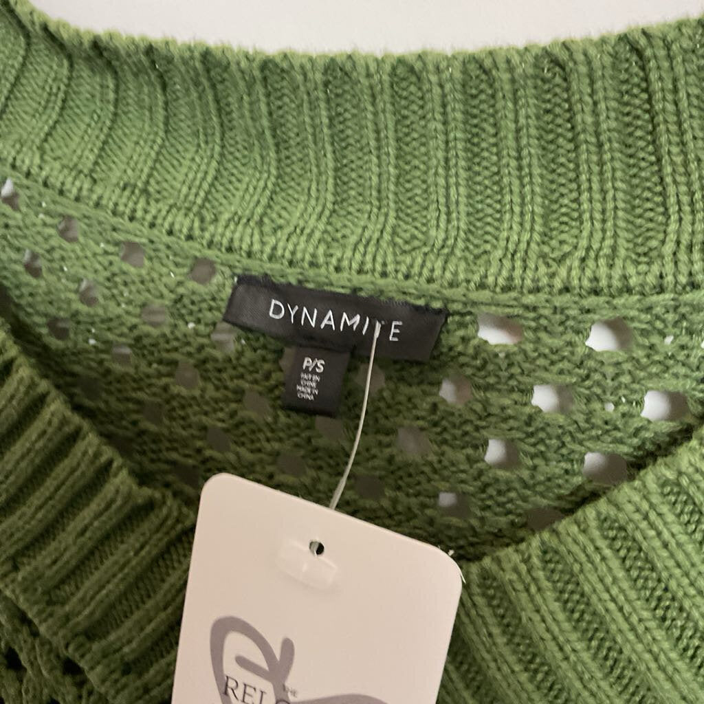 DYNAMITE - S green long sleeve cropped