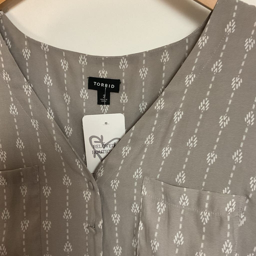 TORRID-3X beige button front long sleeve