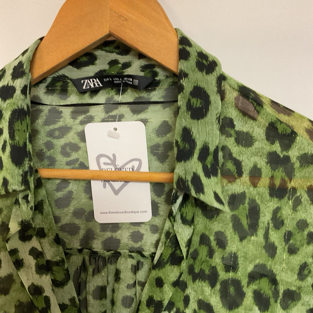 L - Green black metallic long sleeve blouse