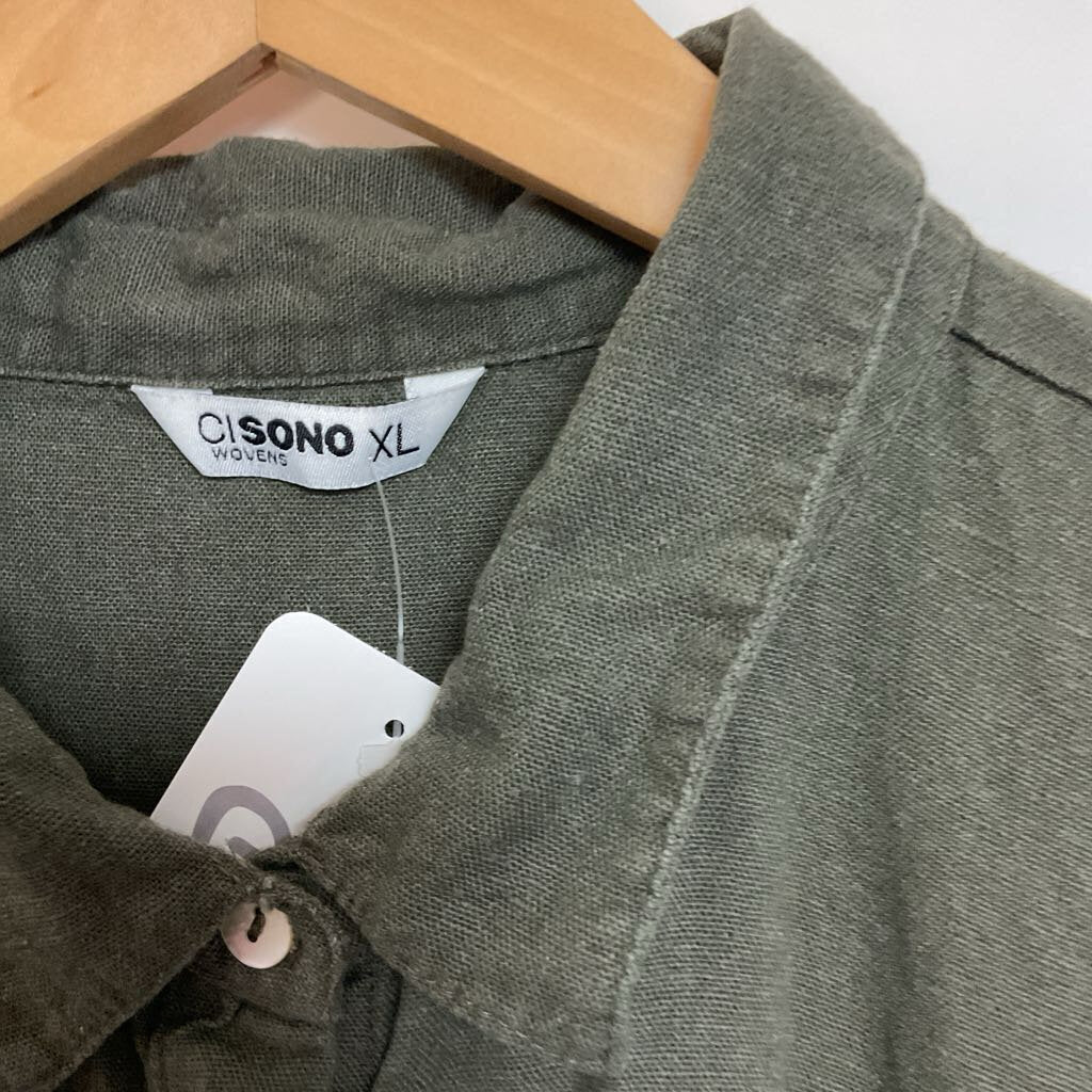 CI SONO -XL - 52% linen green short sleeve button front crop