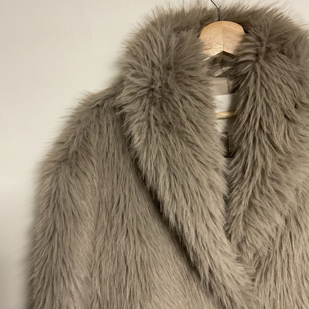 Avec Les Filles - L - Grey faux fur coat