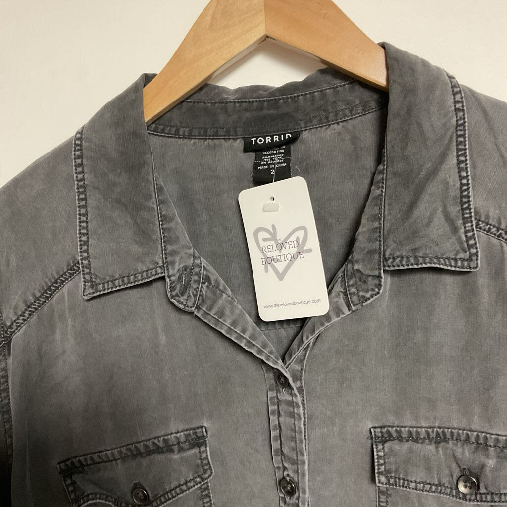 Sz -2 grey button front chambray