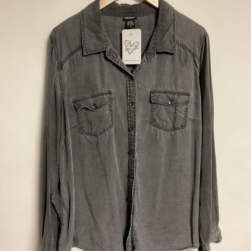 Sz -2 grey button front chambray
