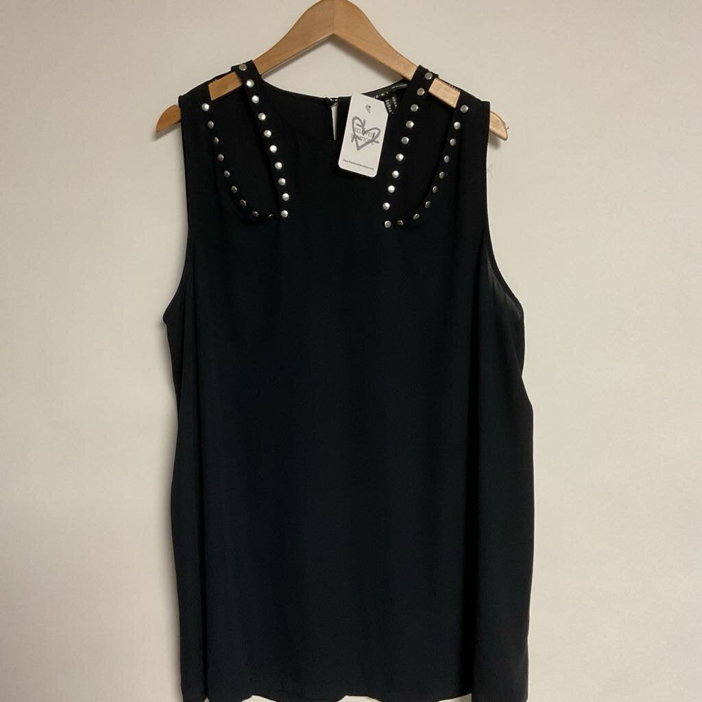 Sz -20 black sleeveless studded
