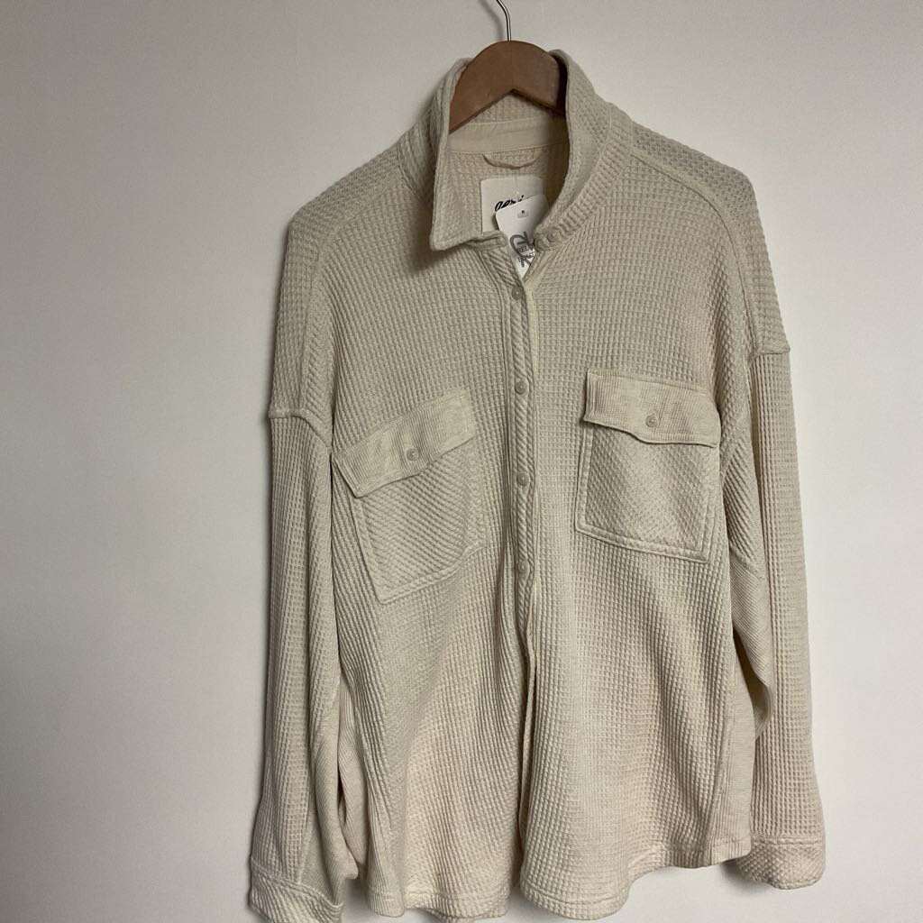 Aerie - L - Off white waffle button front shirt