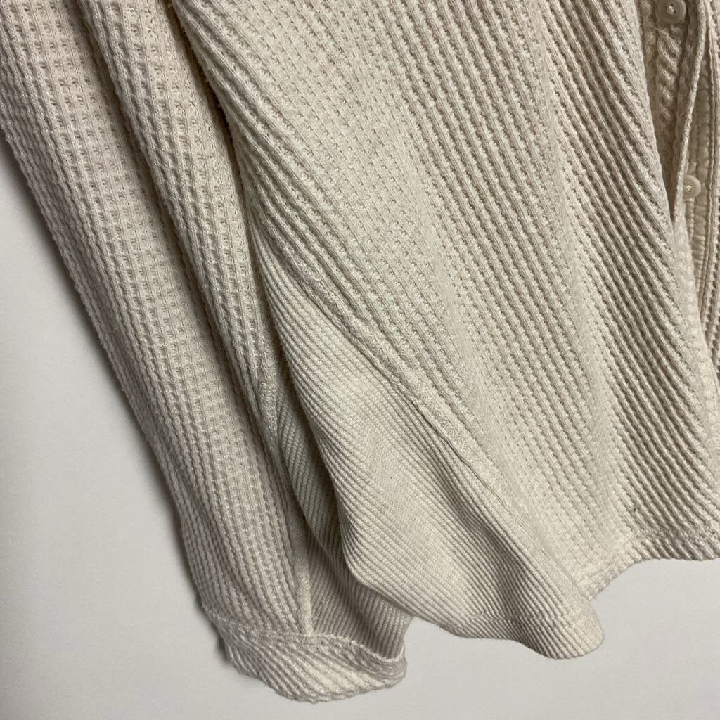Aerie - L - Off white waffle button front shirt