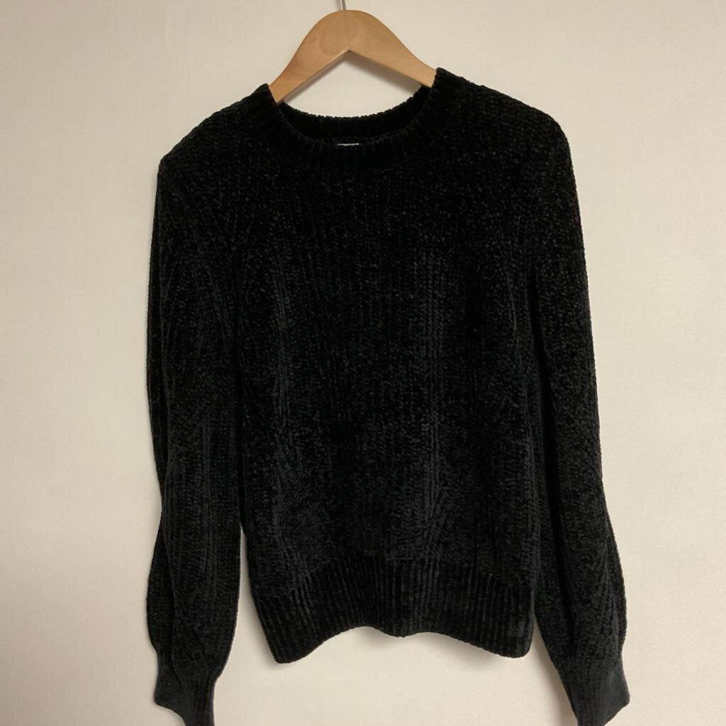H&M - L- Black chenille knit crew neck sweater