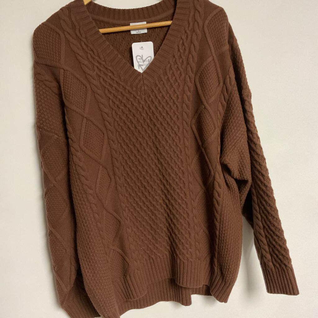 L - Brown cable knit sweater