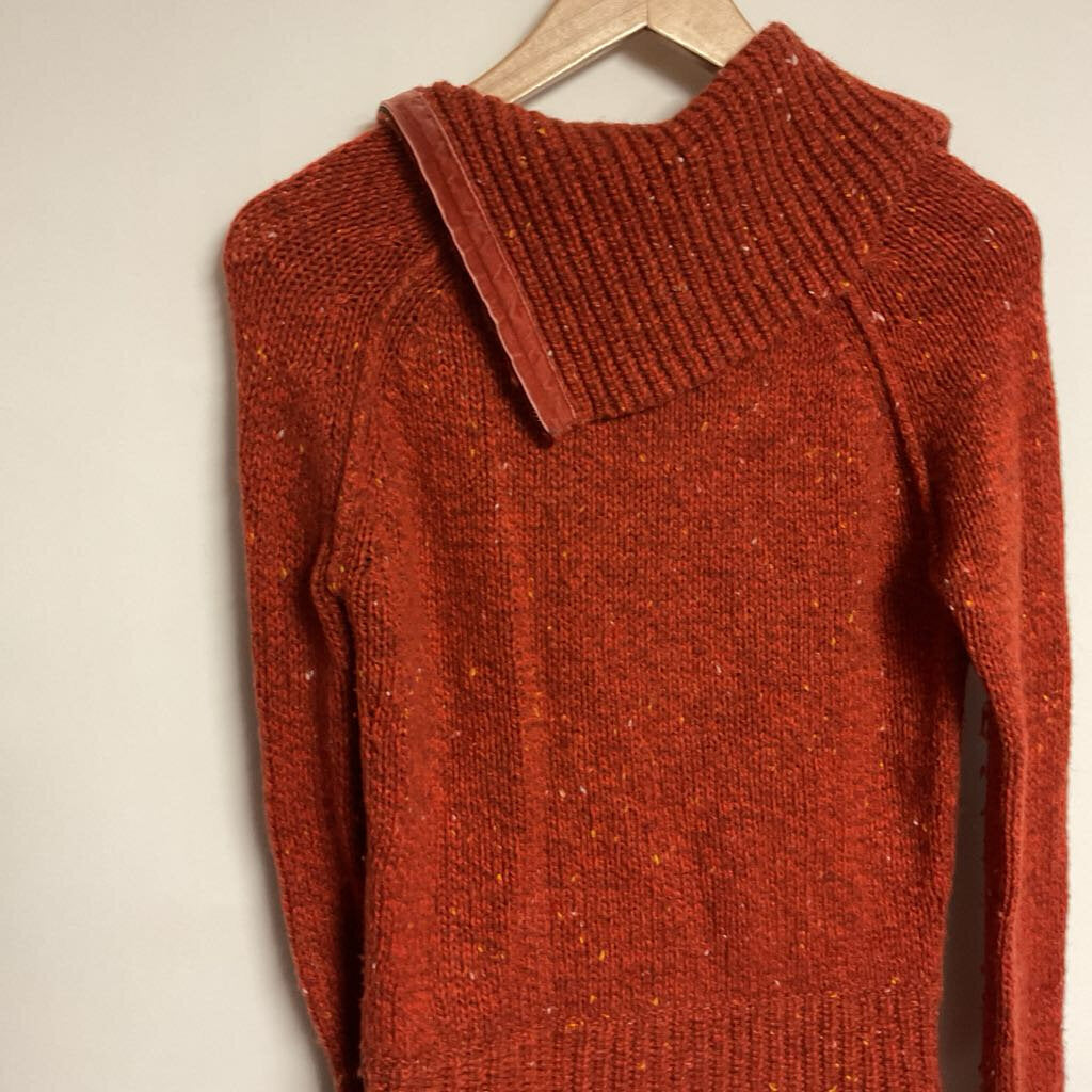 Esprit - M - Orange 59% wool knit side zip neck