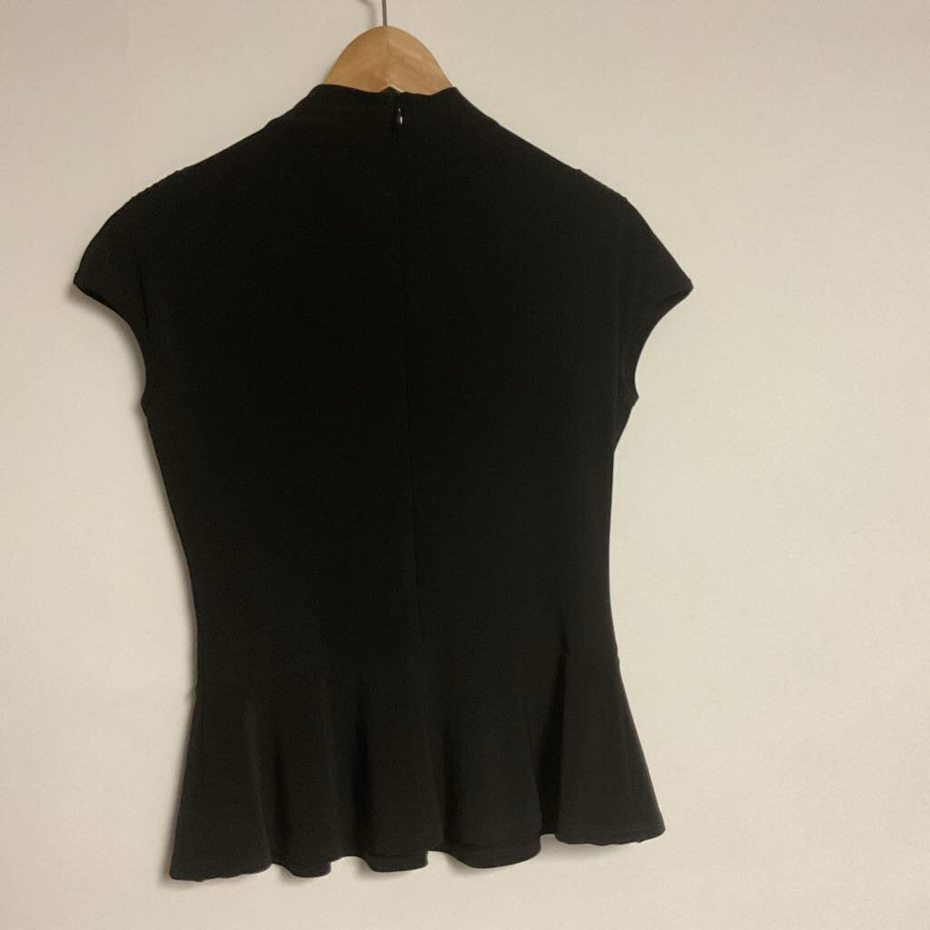 Sz 2 black sleeveless floral shoulder