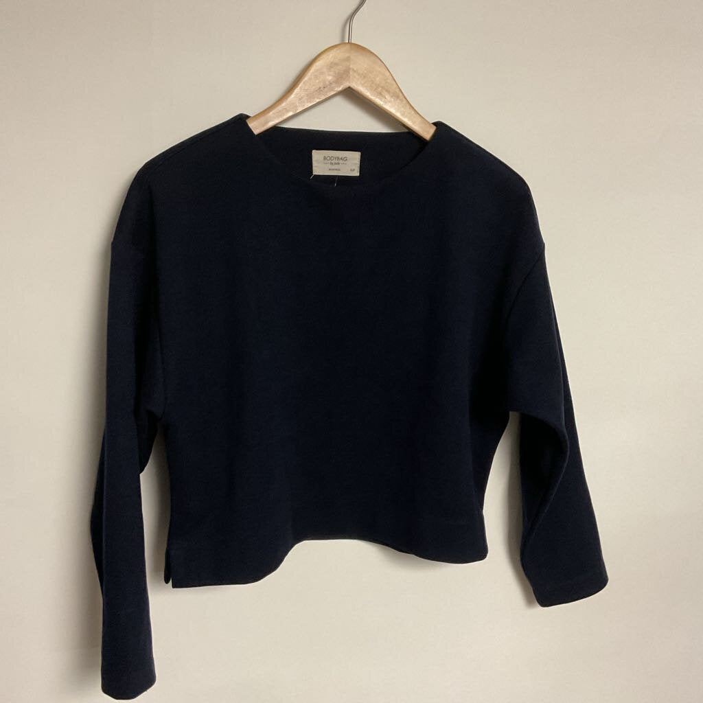 Body Bag by Jude- S navy box long sleeve