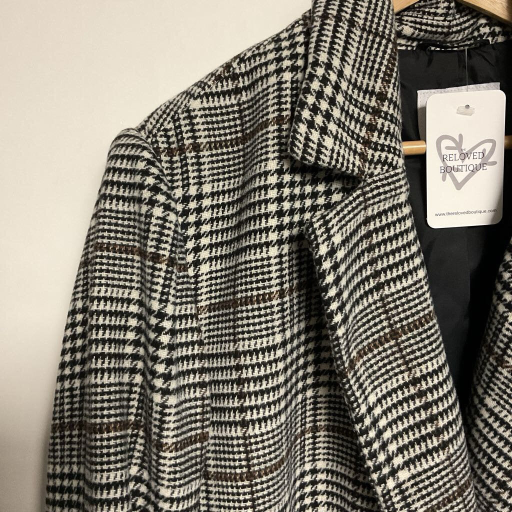 Old Navy - XXL NWT - Black & White houndstooth coat