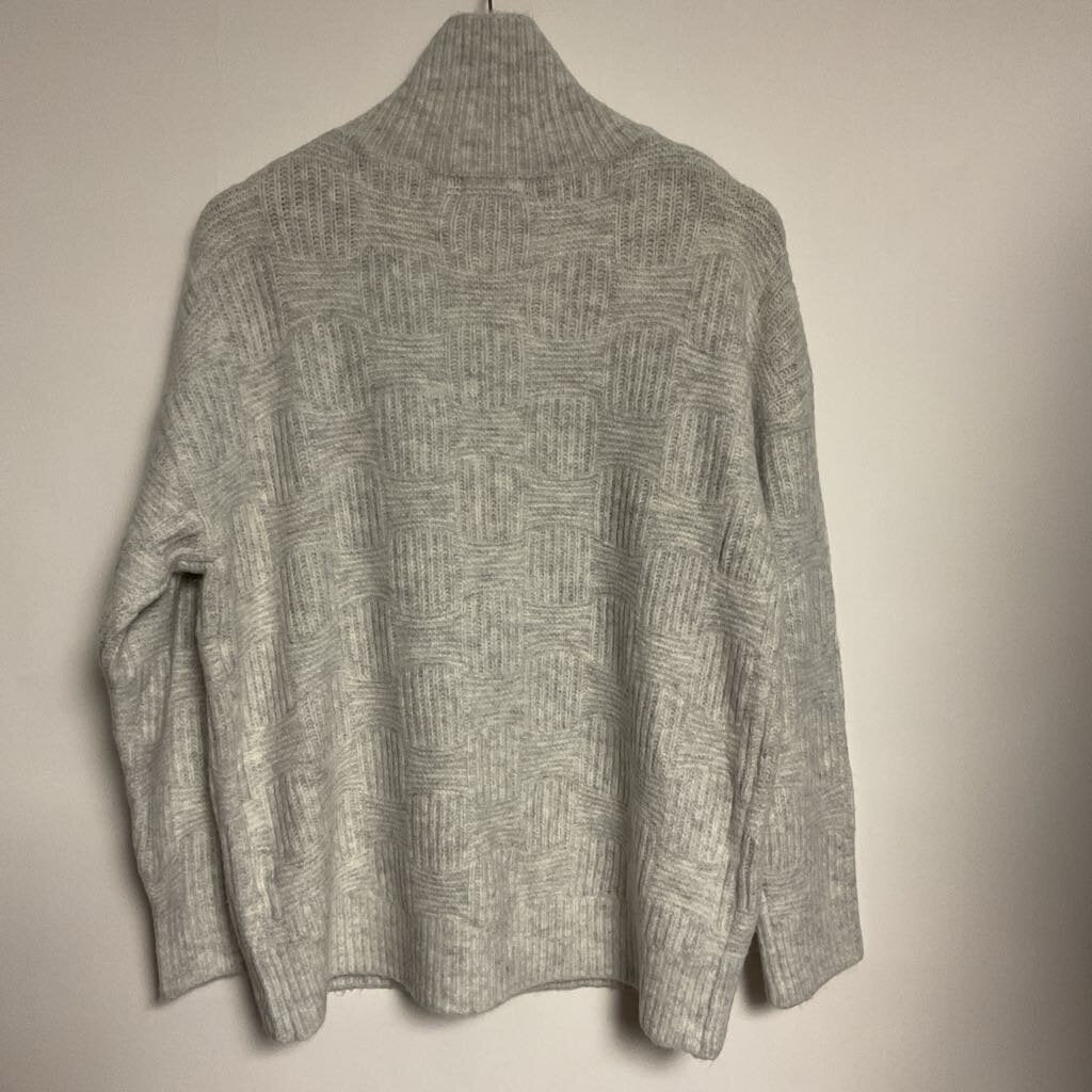 Lyla + Luxe - S - Grey/white high neck textured sweater