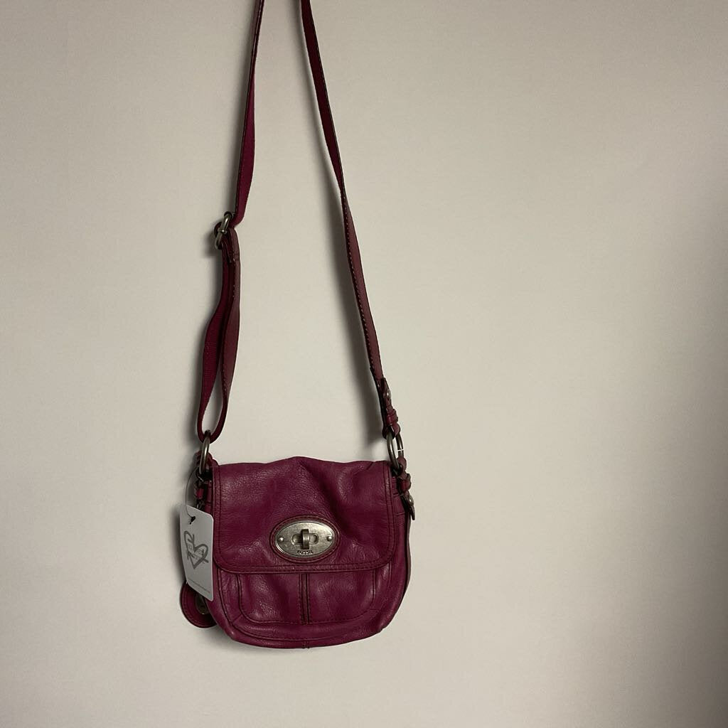 Fossil - Magenta lether crossbody purse
