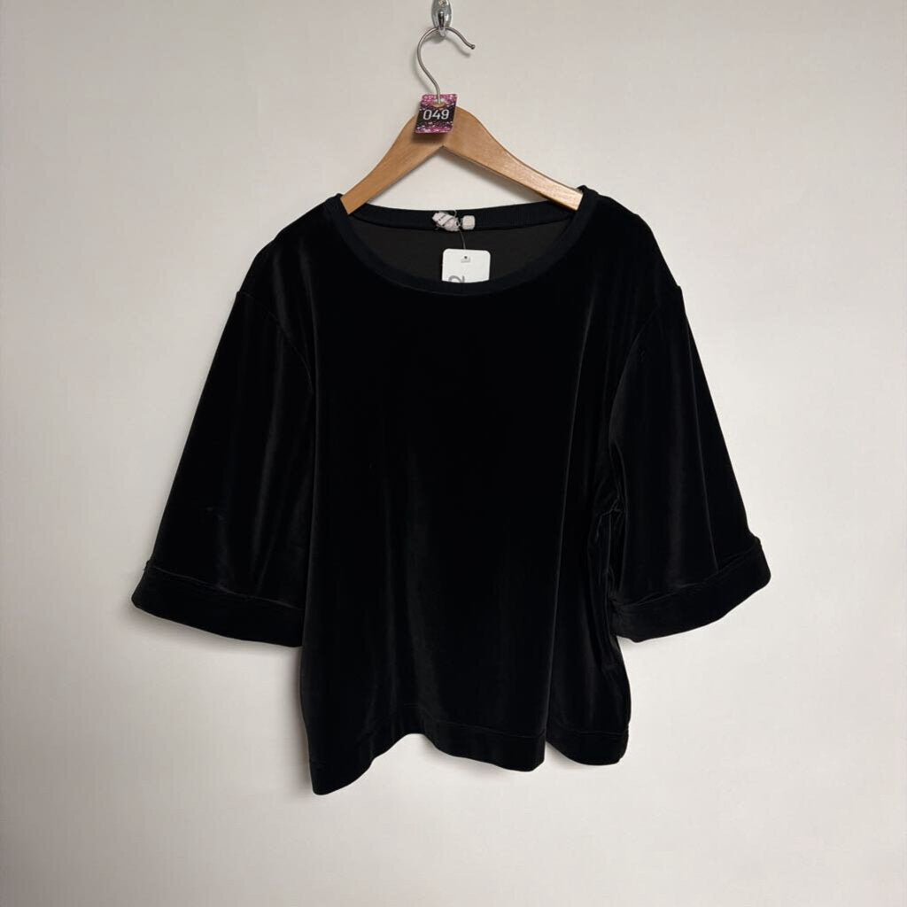 049 Cable & Gauge - L - black velour short sleeve