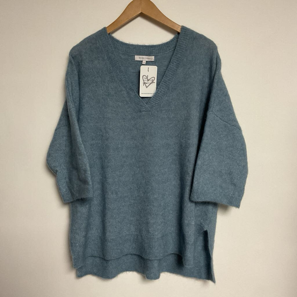 Second Female - M - 30% mohair light blue short sleeve