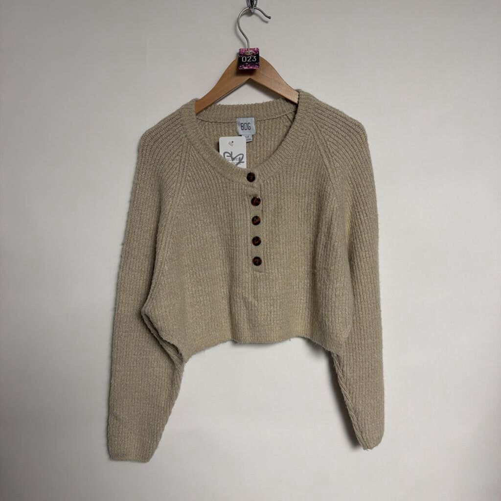 023 - BDG - S - Beige ribbed knit cropped 1/4 button sweater