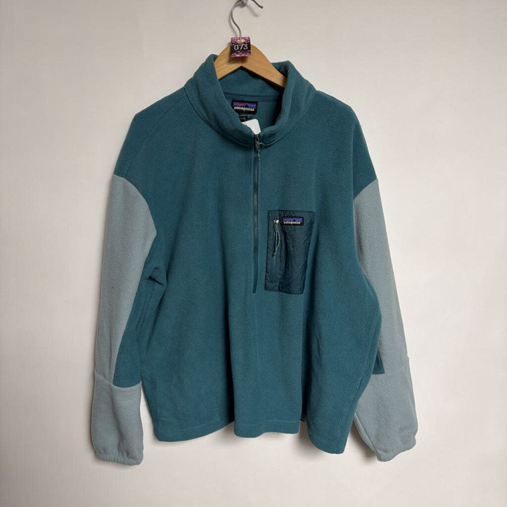 073 Patagonia - M - 2 tone teal fleece 1/4 zip