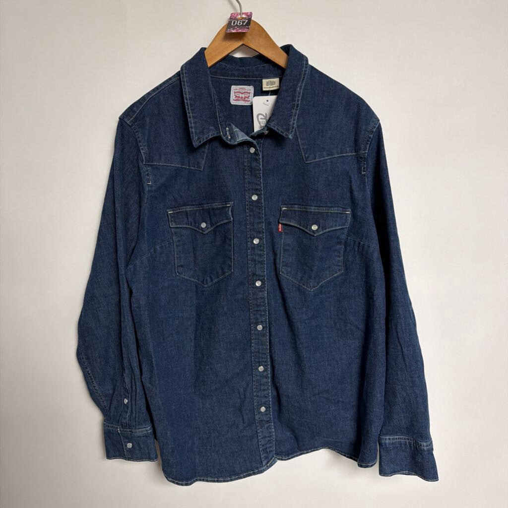 067 Levi's - 2X - denim snap button front shirt