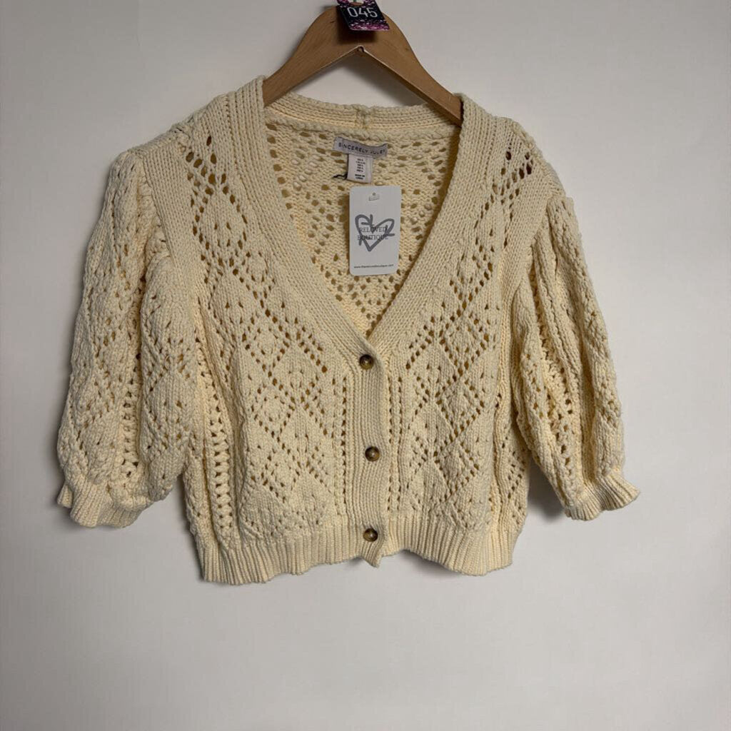 045 Sincerely Jules - L- creme knit button front short sleeve cardigan